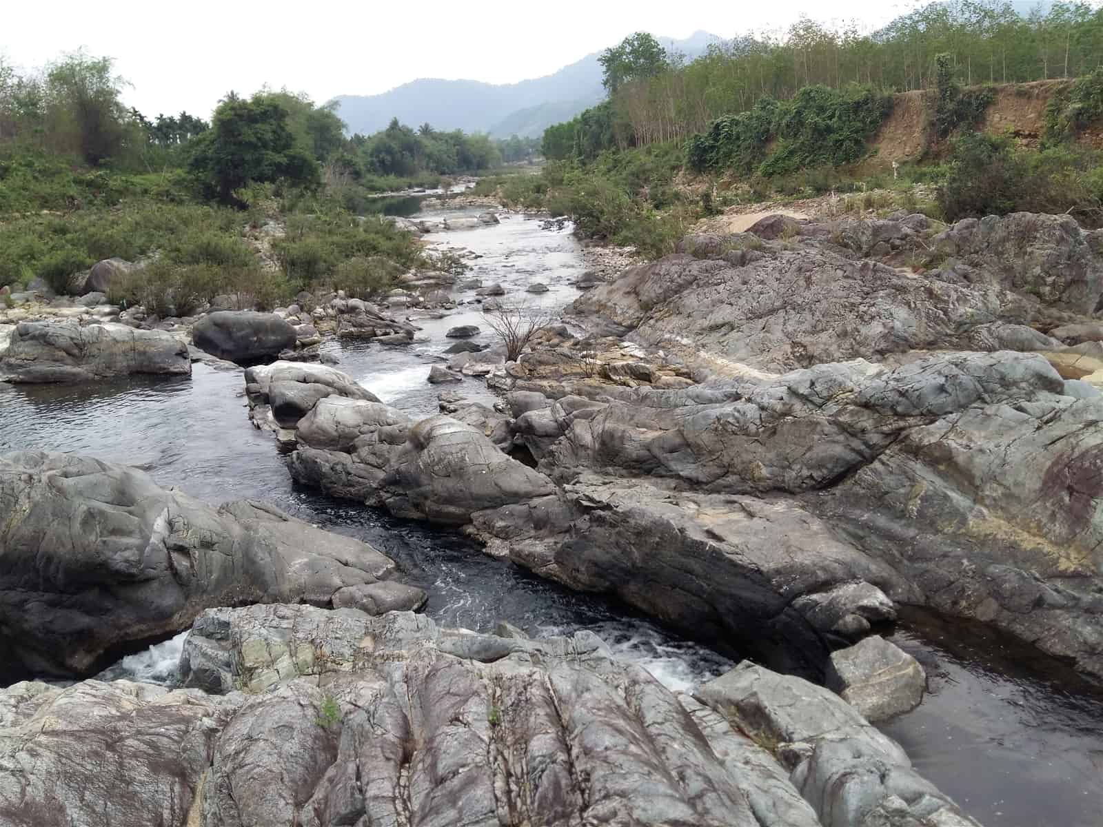 Đập Tràn Huế Đập nước tuyệt đẹp tại Huế