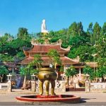 Tour city Nha Trang 1 ngày tham quan chùa Long Sơn