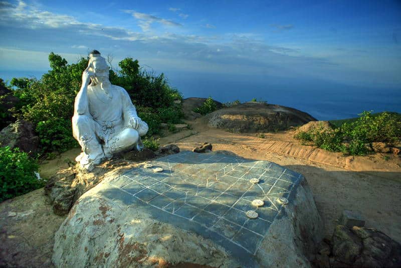 Đỉnh Bàn Cờ du lịch Đà Nẵng