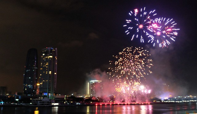 Lễ Hội pháo hoa Đà Nẵng DIFF 2017