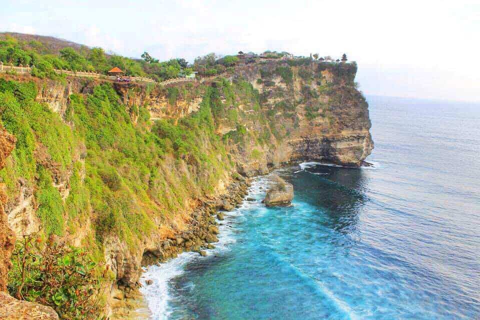 Đền Uluwatu kinh nghiệm du lịch Bali Indonesia