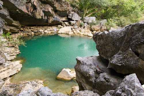 Hang Tú Làn Du lịch Quảng Bình