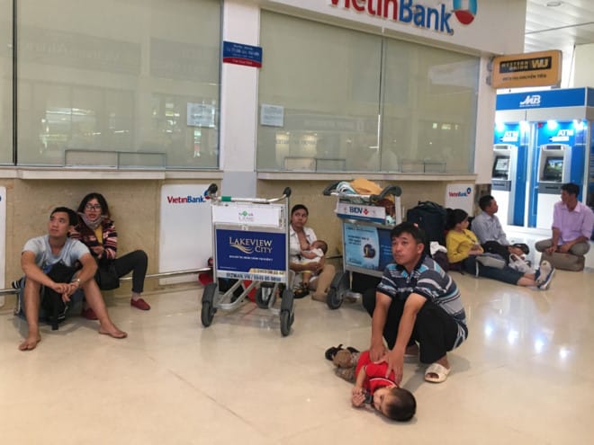 Delay hoãn chuyến bay