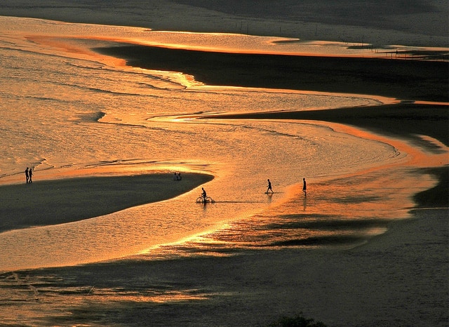 Hoàng hôn trên biển Việt nam đẹp
