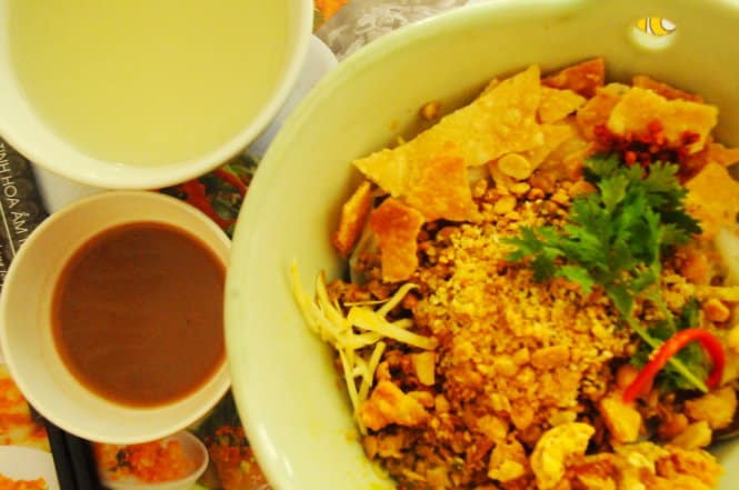 Bún hến trên báo nước ngoài