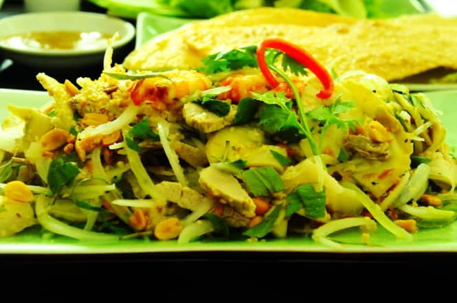 Bún hến trên báo nước ngoài