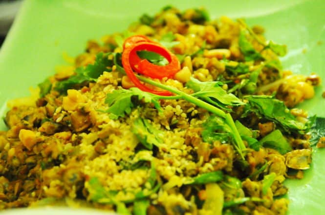 Bún hến trên báo nước ngoài