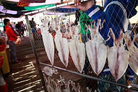 Mực một nắng Đặc sản Cù Lao Chàm