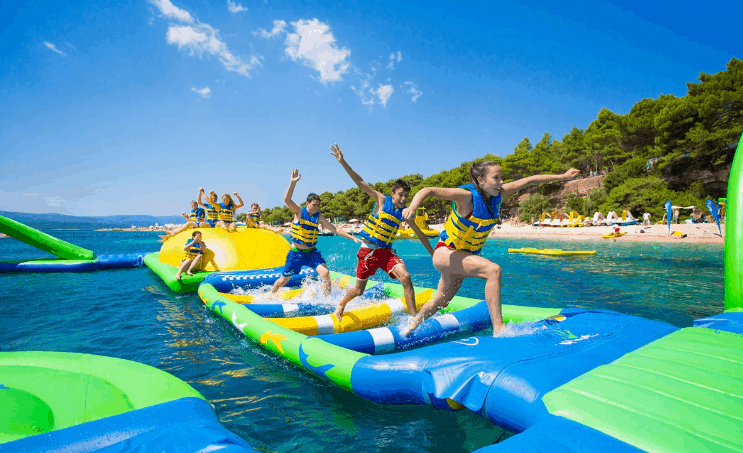 Tham gia những trò chơi dưới nước hấp dẫn ở Vinpearl Land