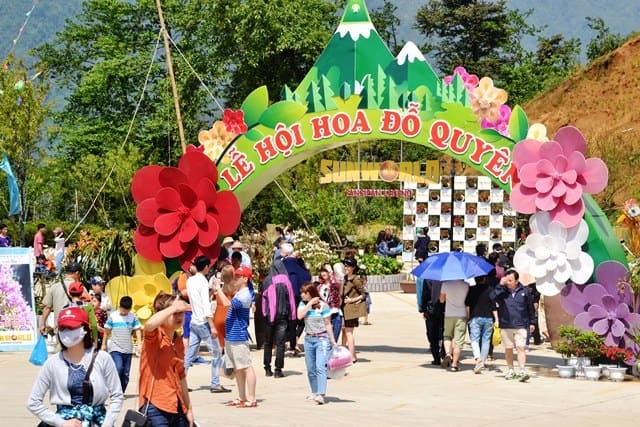 Lễ hội hoa Đỗ Quyên