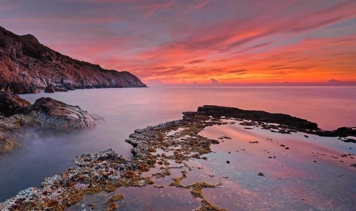 Hang Rái như một nấc thang lên thiên đường