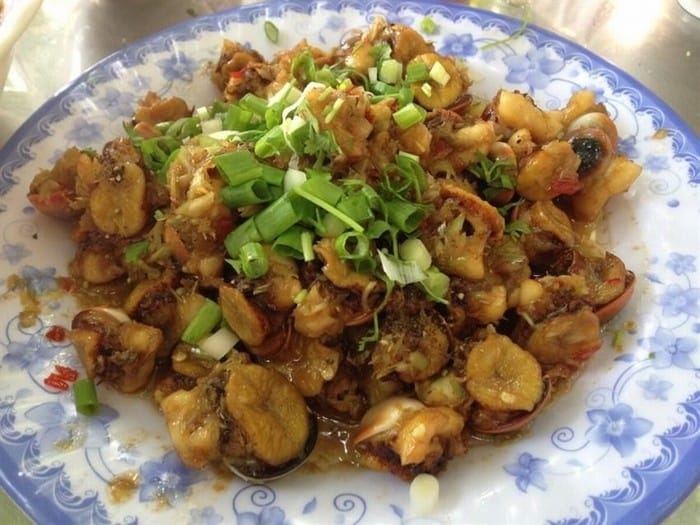 Đặc sản: Ốc mặt trăng