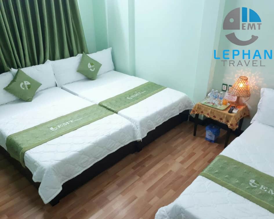 khách sạn EMT Homestay Với tiện nghi đây đủ: Nóng lạn, điều hòa, tivi, tủ lạnh, wifi free..