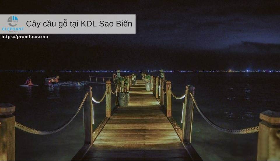 cau go sao bien nha trang khanh hoa ve dem