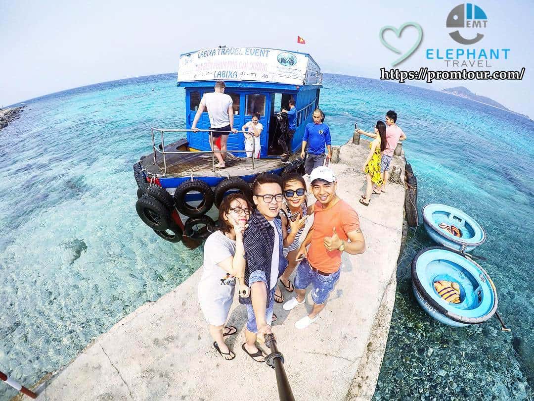 Cùng lên tàu đến đảo Hòn Mun Nha Trang nào!
