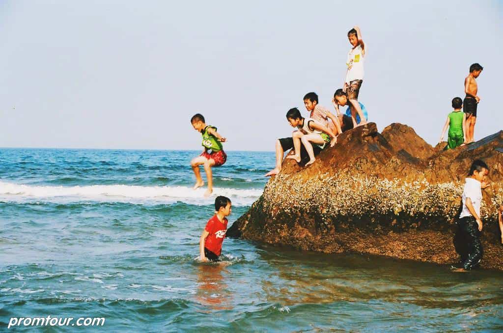 bai da nhay diem tam bien yeu thich cua tre nho quang binh