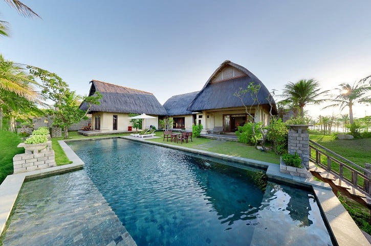 phong Sun Spa Resort & Villas huong ho boi tai sun spa resort quang binh