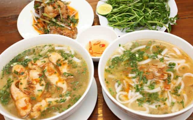 banh canh ca that lat dong phu quang binh