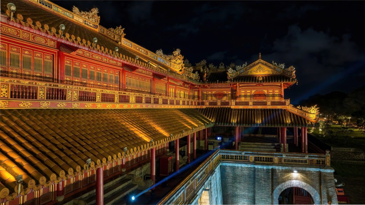 Đại nội Huế về đêm