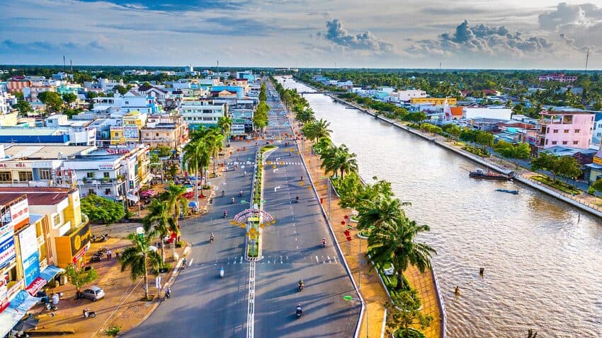 Cẩm Nang Du Lịch Hậu Giang Toàn Tập: Khám Phá Vẻ Đẹp Miền Sông Nước Hữu Ngạn Sông Tiền